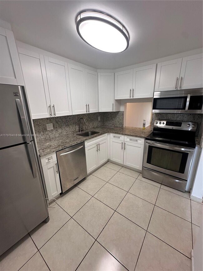 Building Photo - 5860 NW 64th Ave