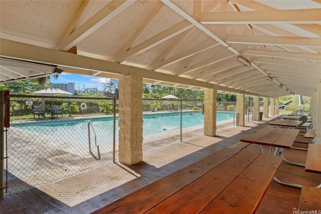 Building Photo - 95-2031-2031 Waikalani Pl