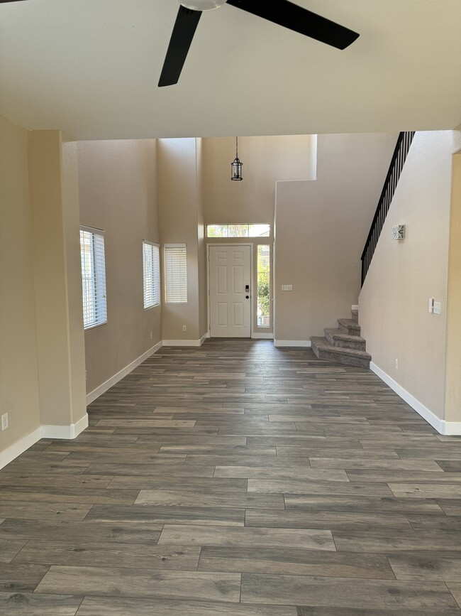 Building Photo - 7260 Gold Find Ct