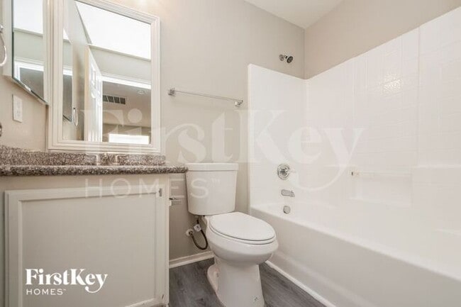 Building Photo - 1708 Mizzenmast Ave