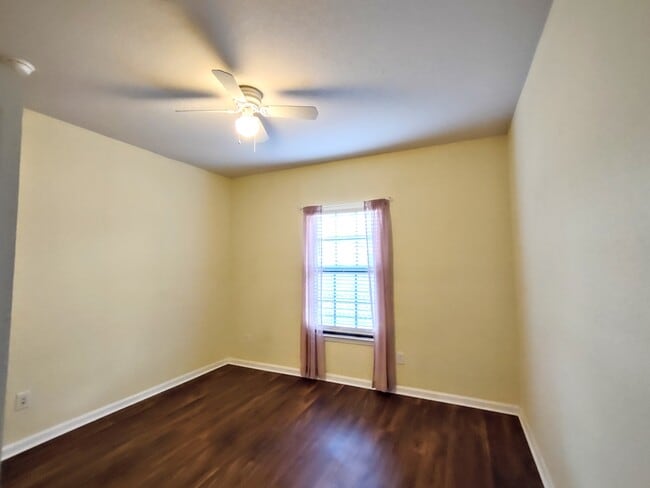 Building Photo - 300 Via Castilla