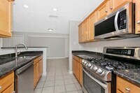 Building Photo - 260 Main St