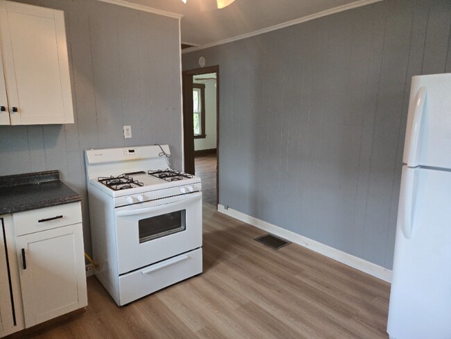 Building Photo - 3800 Olive St