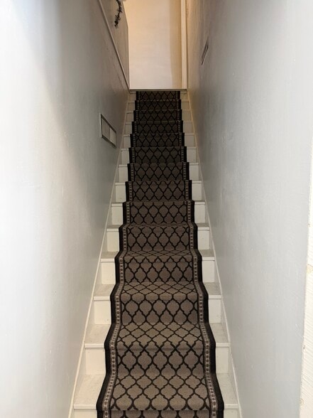 Building Photo - 207 S Jefferson St