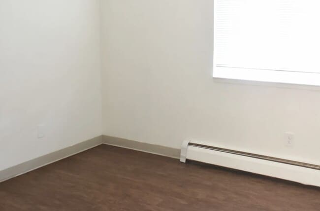 Building Photo - 839 S Clinton St