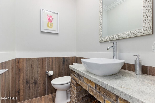 Building Photo - 3412 N Kachina Ln