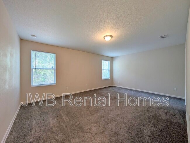 Building Photo - 6437 118th St