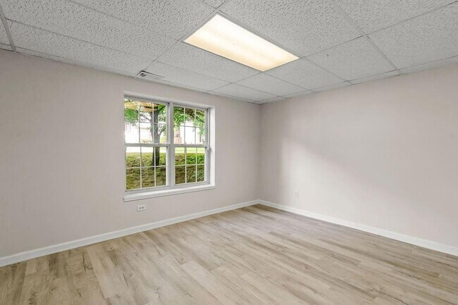 Building Photo - 4244 Akins Ridge Ln