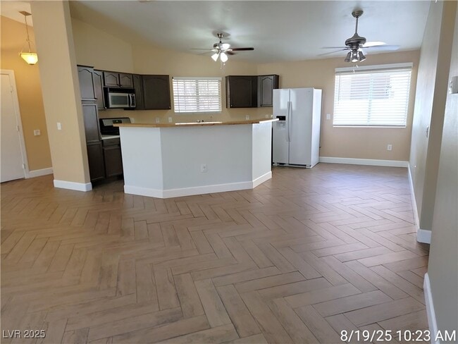 Building Photo - 5250 Panguitch Dr