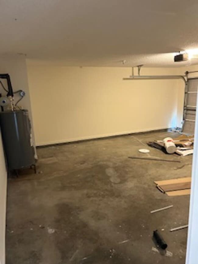 Building Photo - 105 Margaret Way
