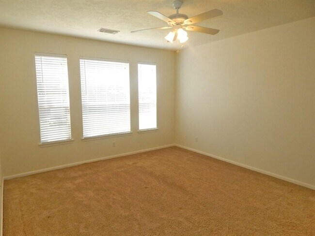Building Photo - 26872 Monarch Manor Ln