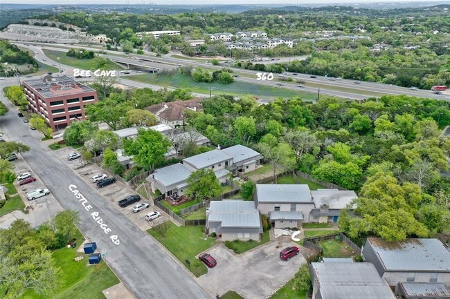 Building Photo - 709 Castle Ridge Rd