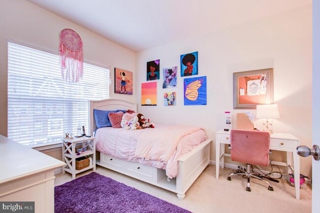 Building Photo - 12601 Rustic Rock Ln