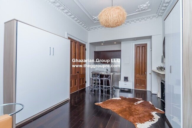 Building Photo - 524 Columbus Ave