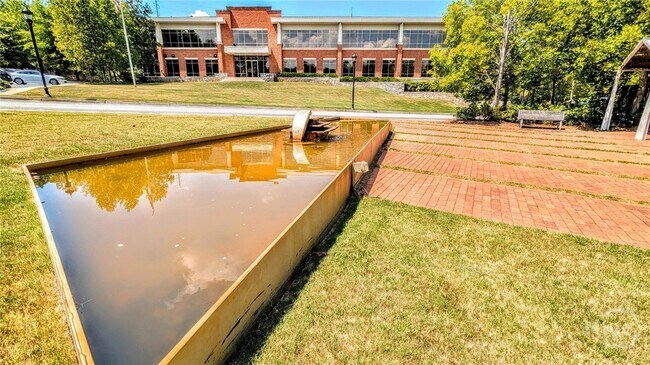 Building Photo - 1500 Timothy Rd