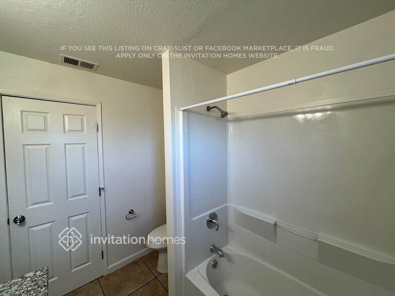 Building Photo - 8733 Baxter Way