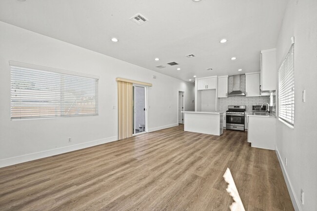 Building Photo - Showing Times: Every Tuesdays & Every Thursdays 4:00 PM -5:00 PM