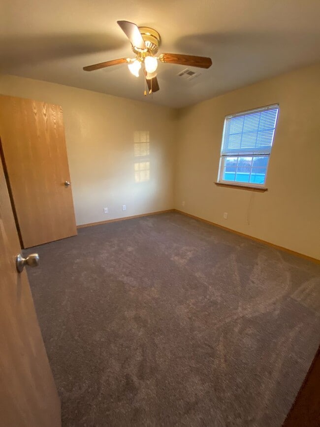 Building Photo - 4557 E. Zora, Apt D