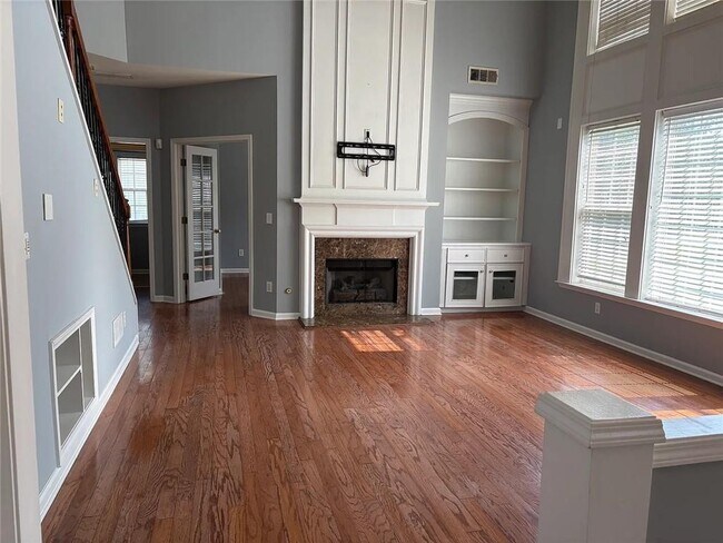 Building Photo - 8105 Cavendish Pl
