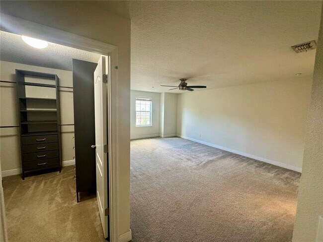 Building Photo - 7629 Aloma Pines Ct