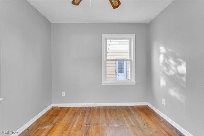 Building Photo - 12605 Hirst Ave