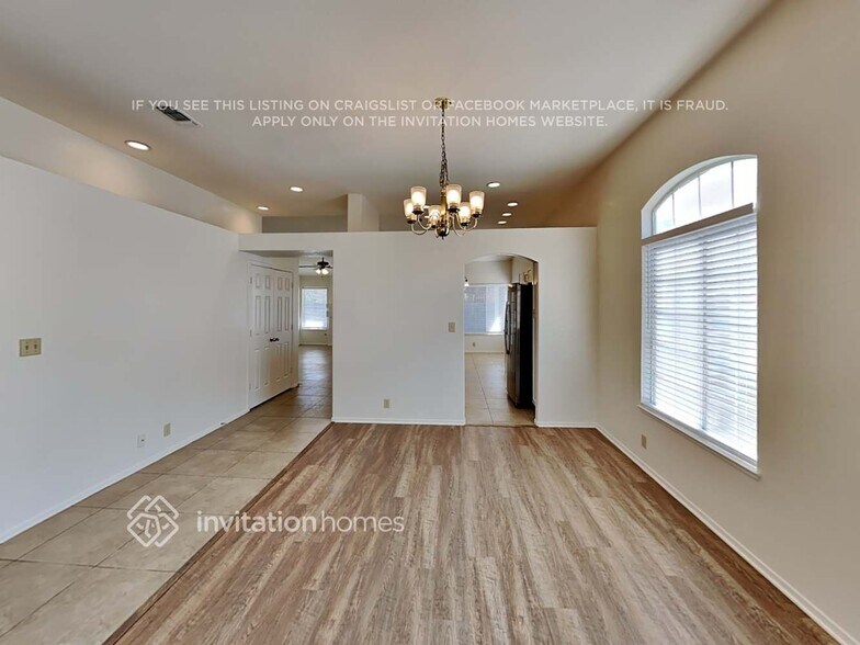 Building Photo - 4508 Plano Dr