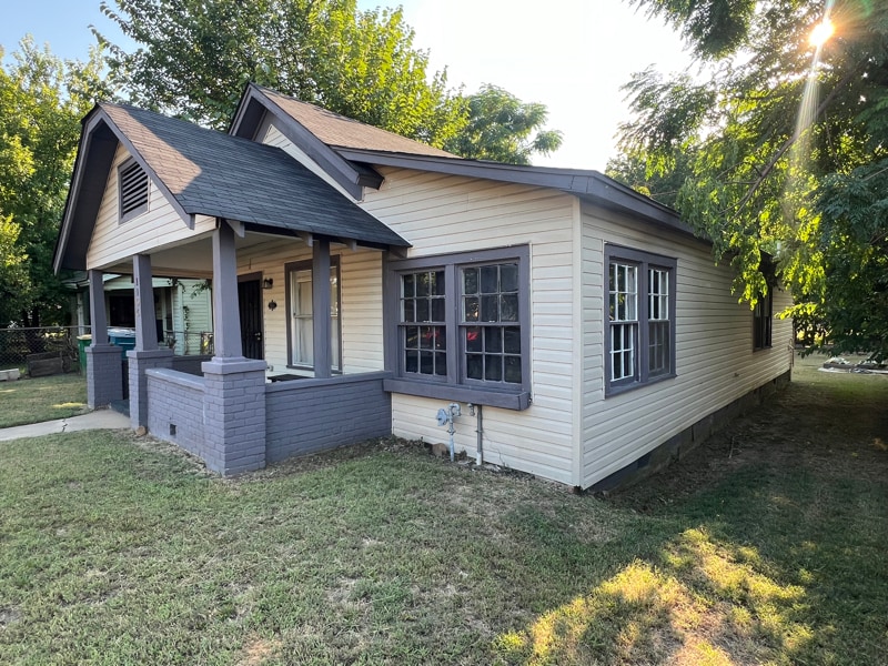 Building Photo - 1106 S Ringo St