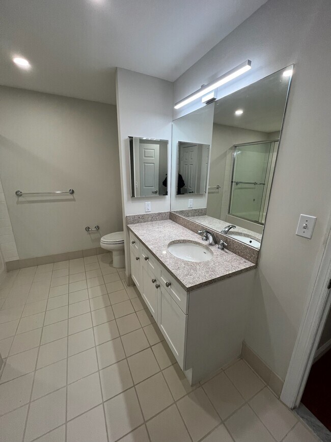 bathroom - 300 Mamaroneck Ave