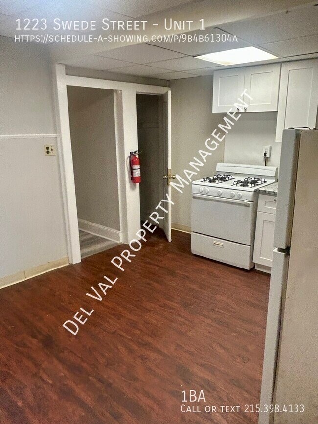 Building Photo - 1223 Swede St