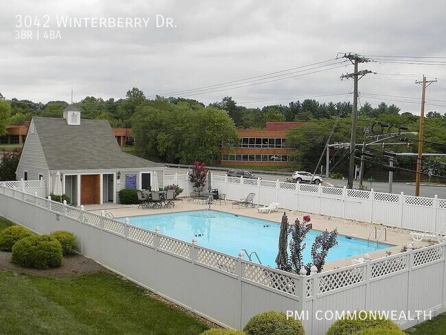 Building Photo - 3042 Winterberry Dr