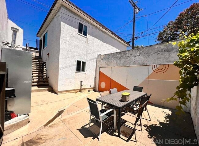 Building Photo - 4763 Terrace Dr