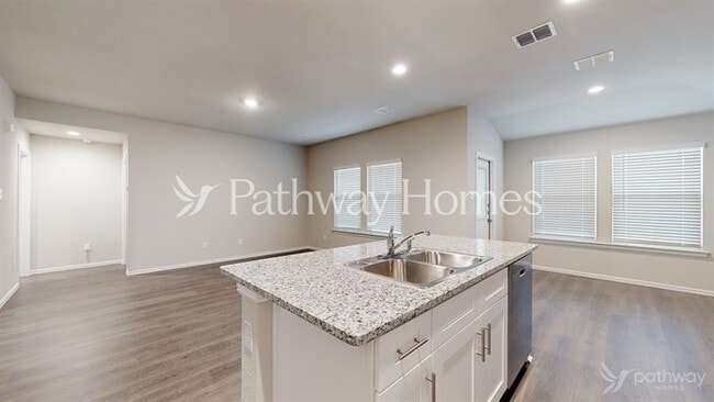 Building Photo - 1612 Vandemere Ct