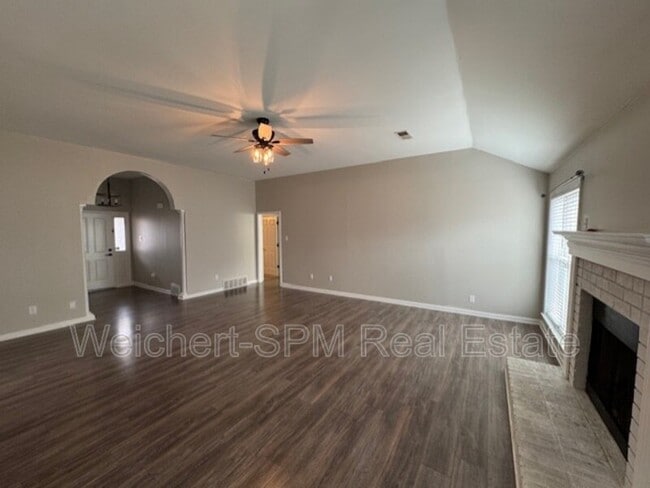 Building Photo - 6353 Thistle Point