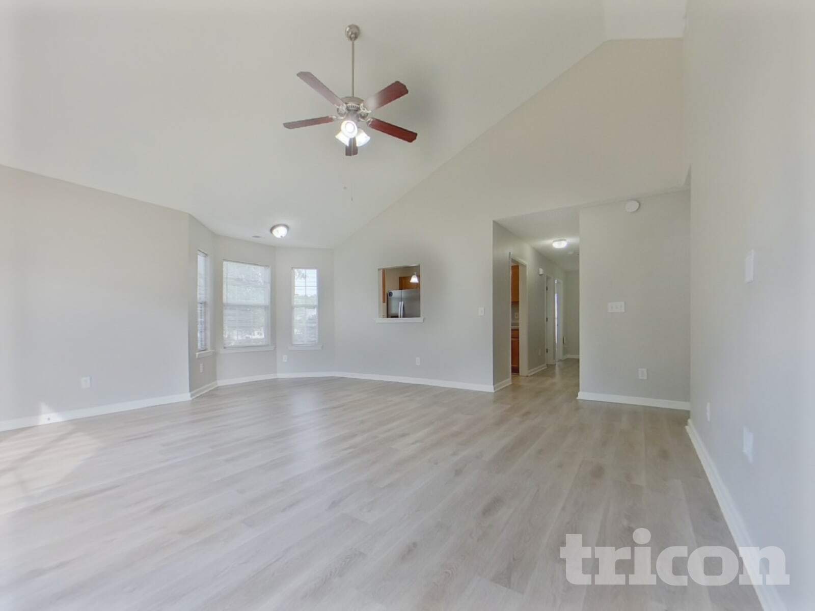 Building Photo - 819 Chablis Dr