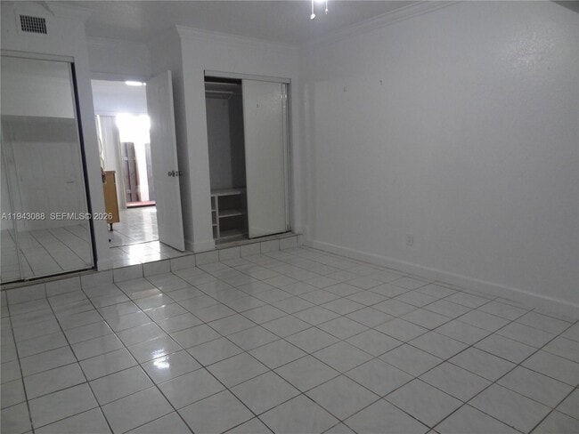 Building Photo - 9661 SW 148th Pl