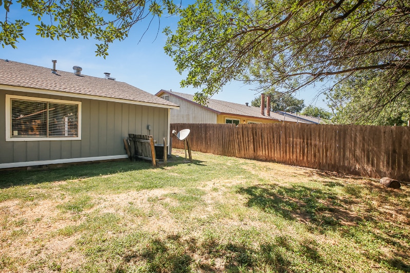 Building Photo - 5522 Lochmoor