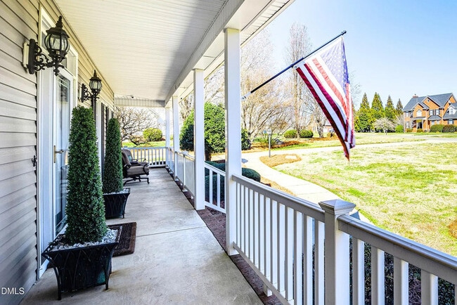 Building Photo - Earn Wealth While Leasing - Like a Homeowner - Lease to Own