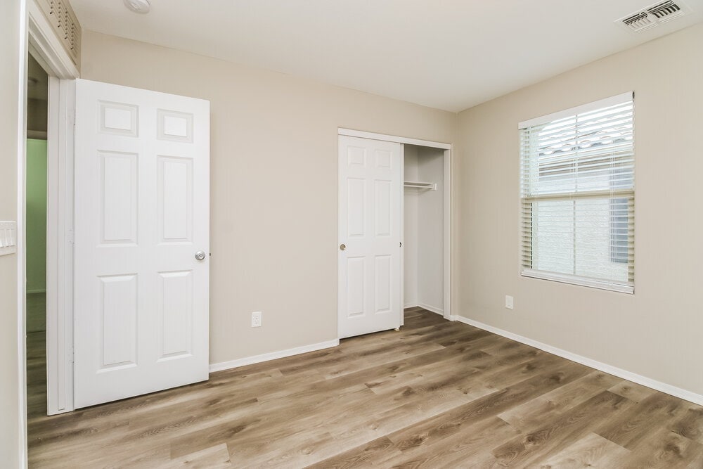 Building Photo - 495 N Ranger Trail