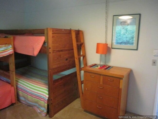 Building Photo - Charming Partially Furnished Waterfront Ho...
