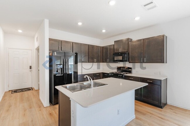 Building Photo - 500 Arnage Dr