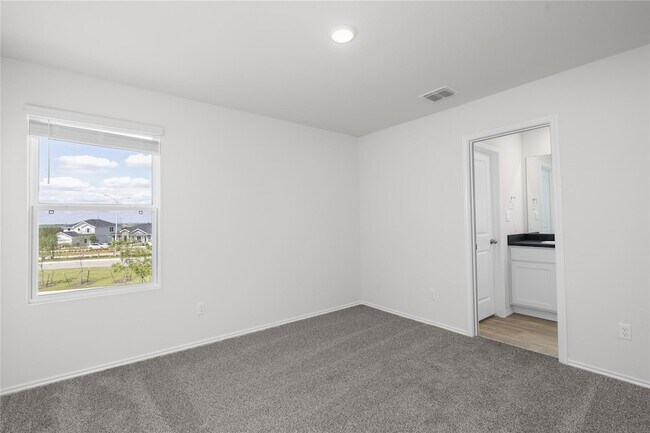 Building Photo - 205 Varner Way