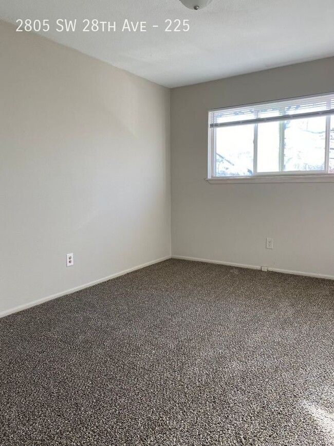 Building Photo - Now leasing- Ask about our move in specials