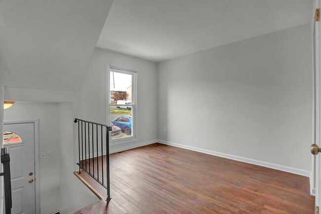 Building Photo - Gorgeous 5 Bedroom In Harford County Ready...