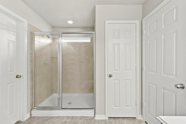 Building Photo - 15603 Walnut Leaf Ln
