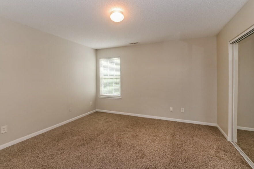 Building Photo - 10606 Pickerel Ln