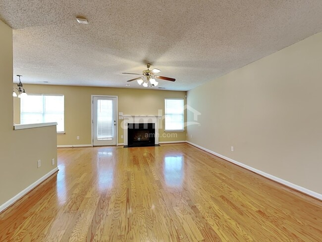 Building Photo - 273 Stone Meadow Ct