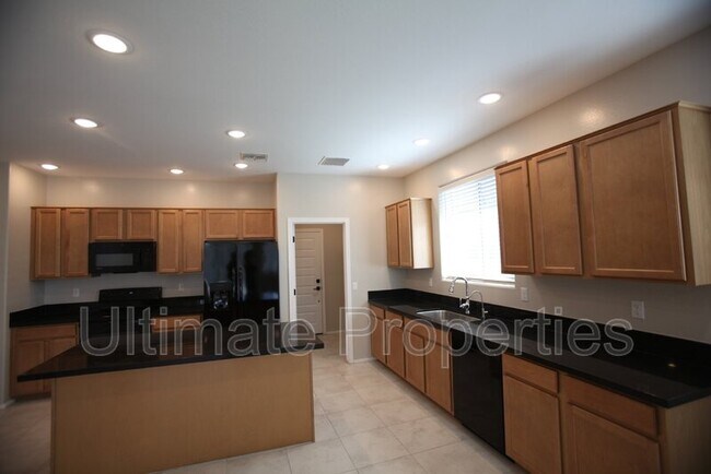 Building Photo - 25138 N 134th Ln