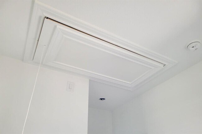 Building Photo - 25737 Damask Dr