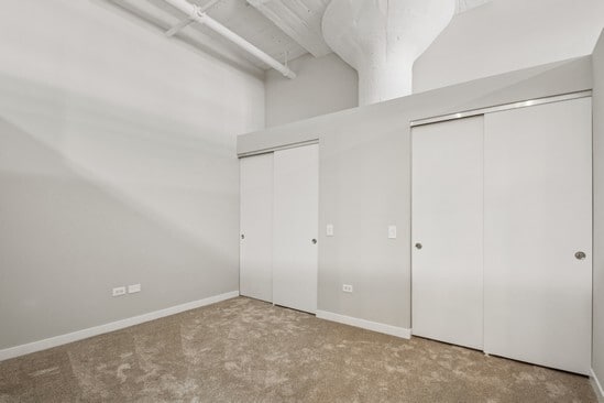 Building Photo - 333 W Hubbard St