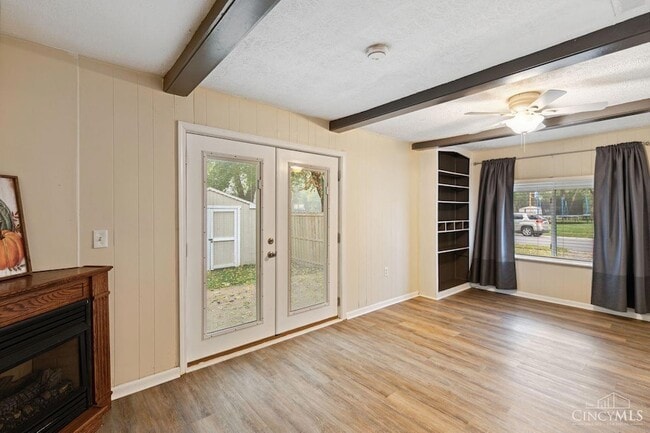 Building Photo - 1420 Broadview Ct